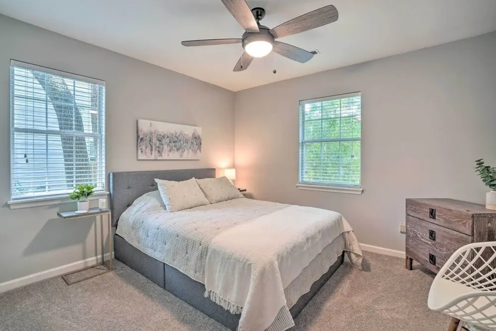 Modern Retreat - 4 Miles to Isle of Palms Beach!