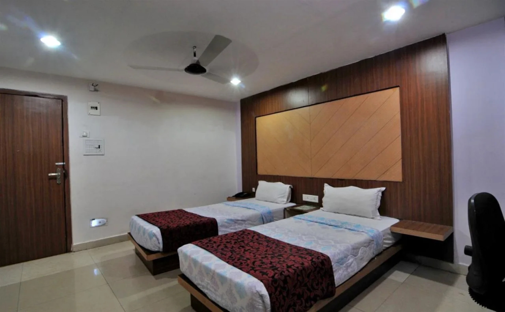 OYO 2945 Hotel Park Resort