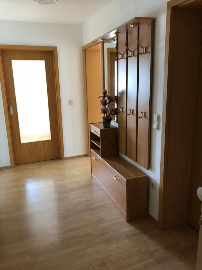 2 Zimmer Wohnung mit Balkon - Nähe Messe