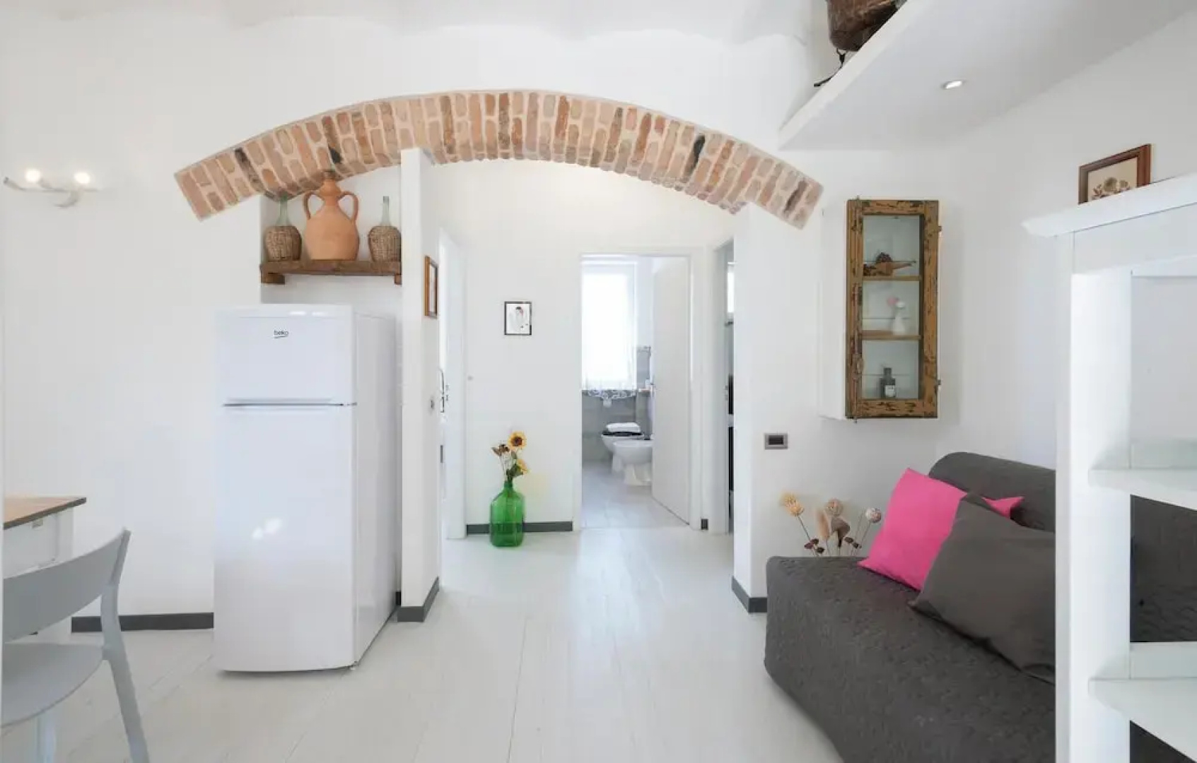 Stunning Home in Arcevia With 2 Bedrooms, Wifi and Outdoor Swimming Pool