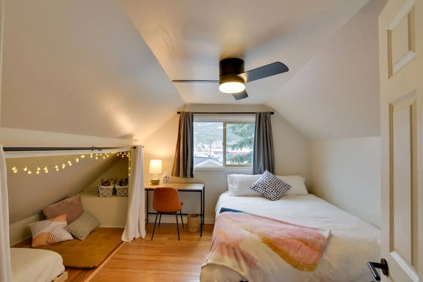 Buena Vista Getaway ~ 1/2 Mi to Downtown!