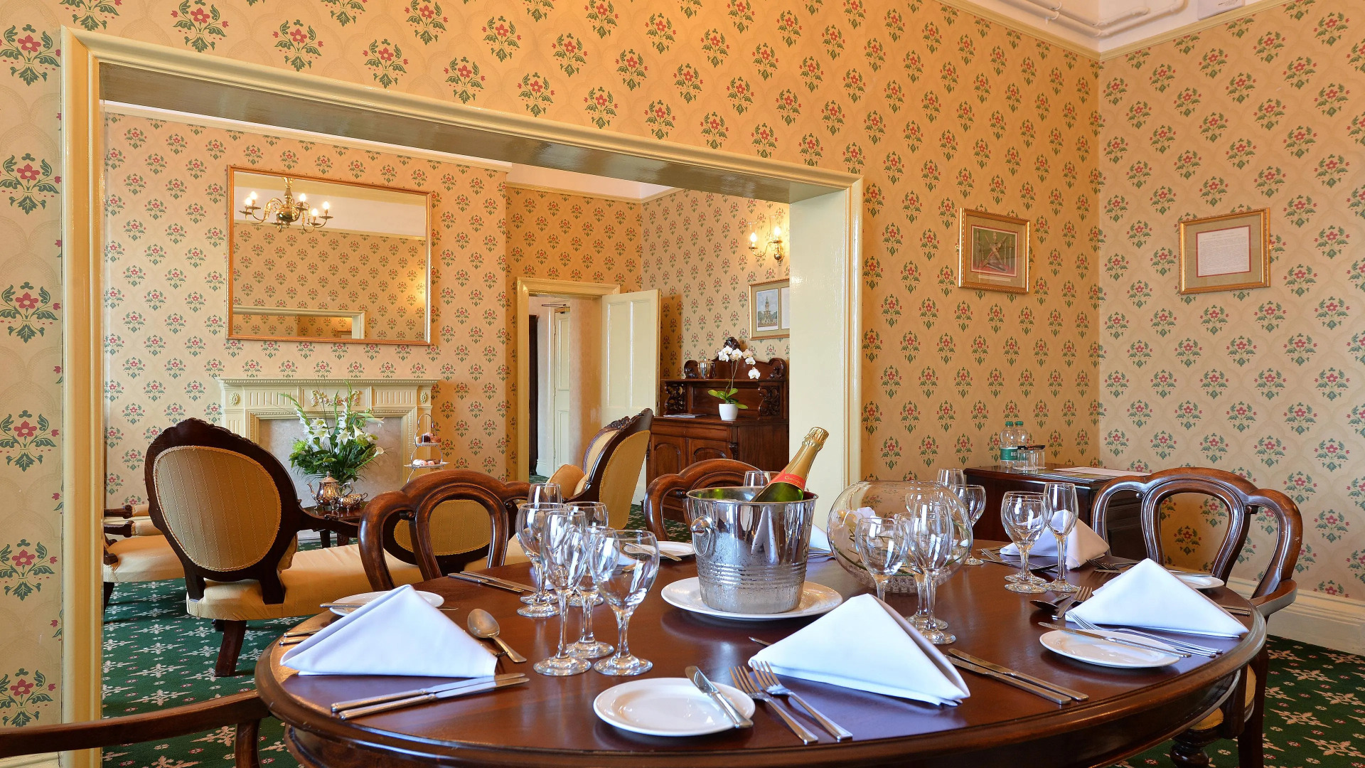 Crowne Plaza Royal Victoria Sheffield (ex Holiday Inn Sheffield)