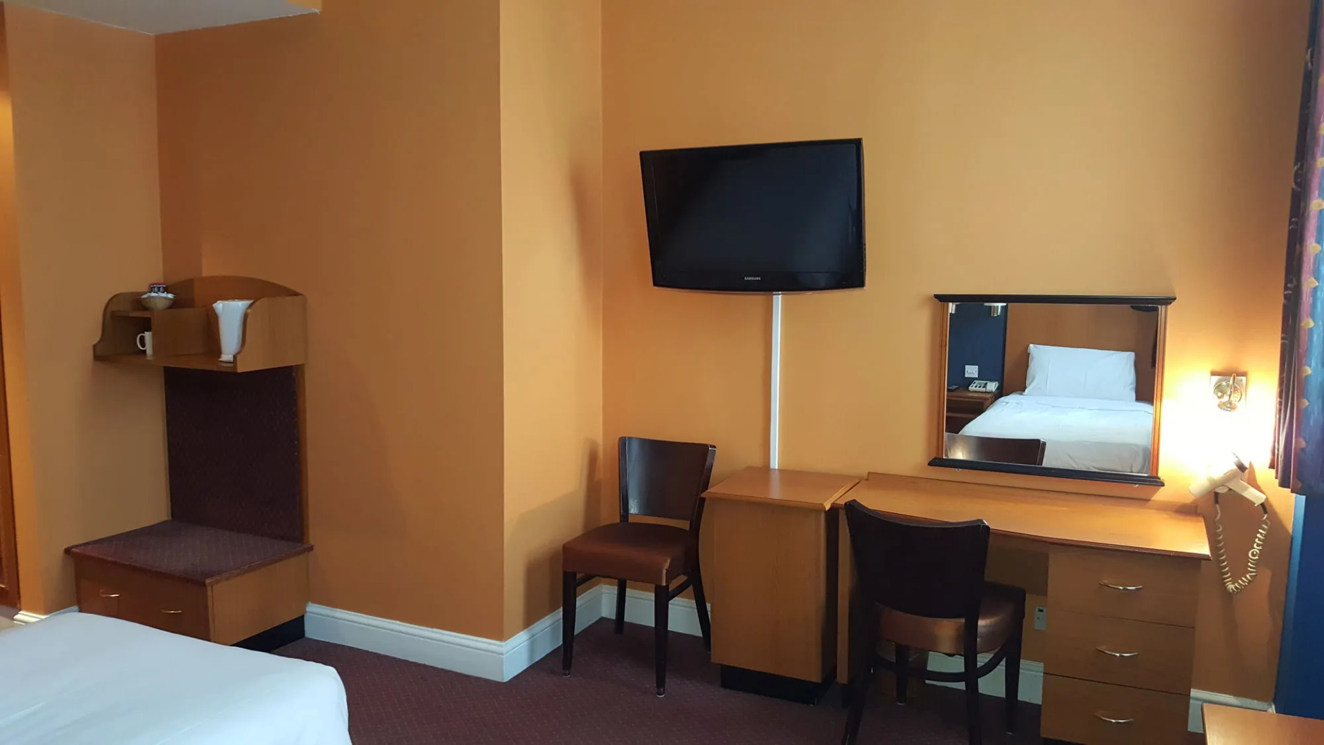 The Chatsworth Hotel