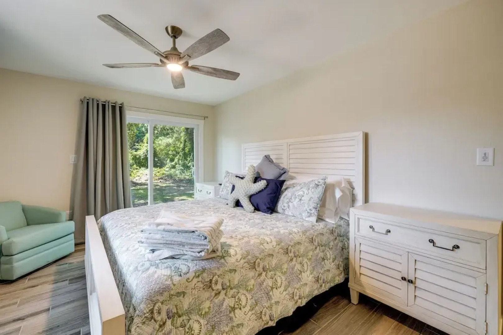 Private Dock & Beach Access: Outer Banks Area Home