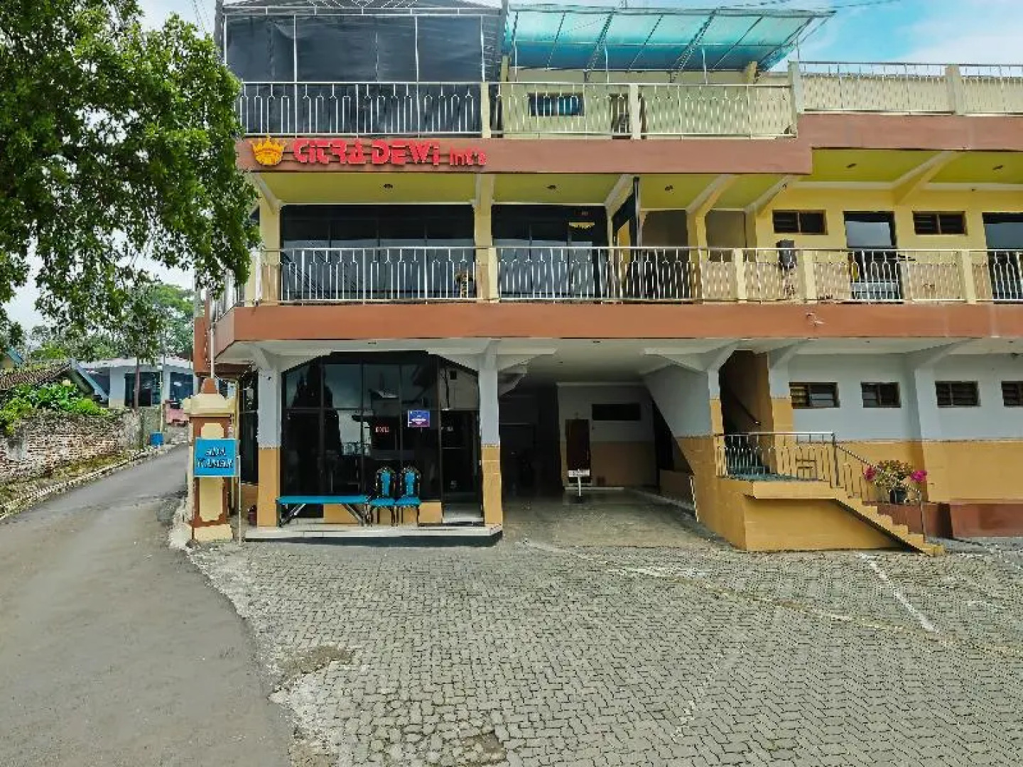 Capital O 91914 Hotel Citra Dewi 2 Int's