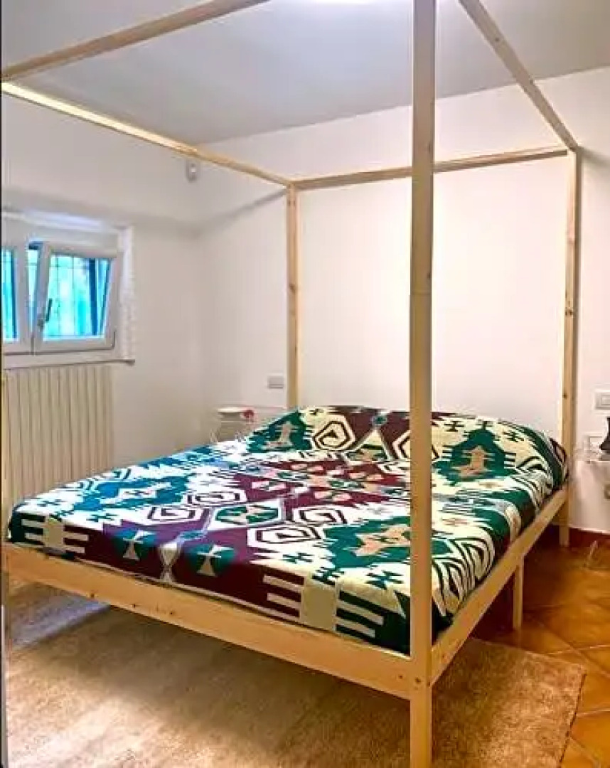 La casetta dalla porta rossa