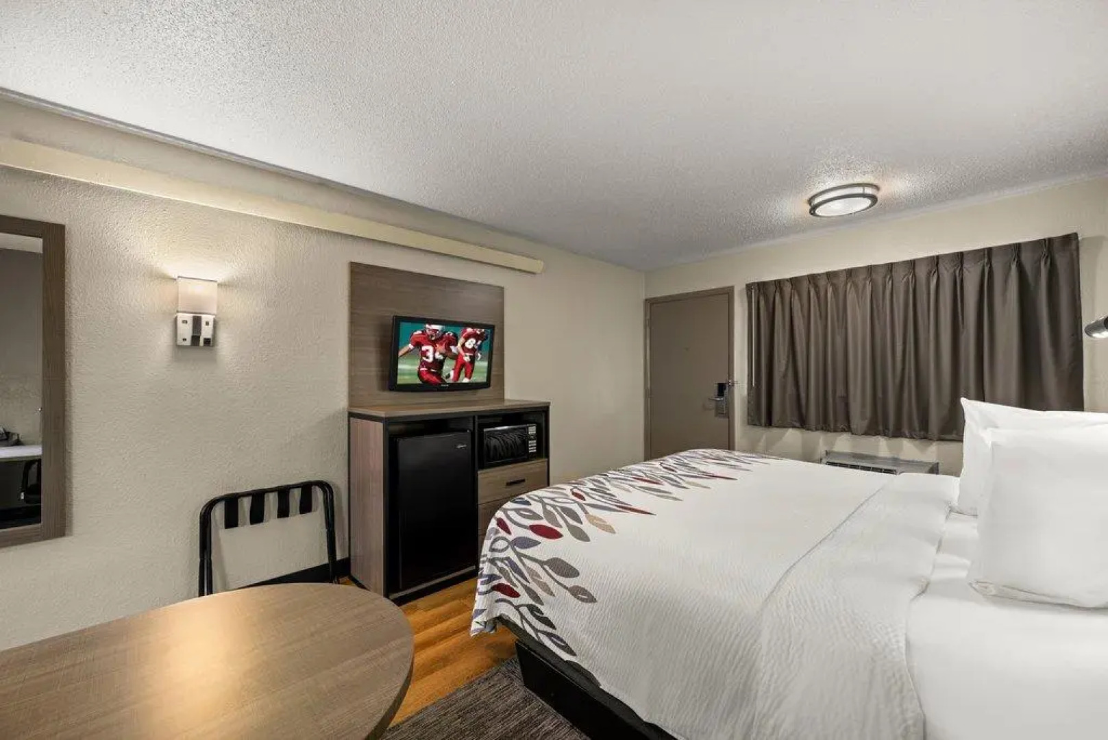 Red Roof Inn Detroit - Royal Oak/ Madison Heights