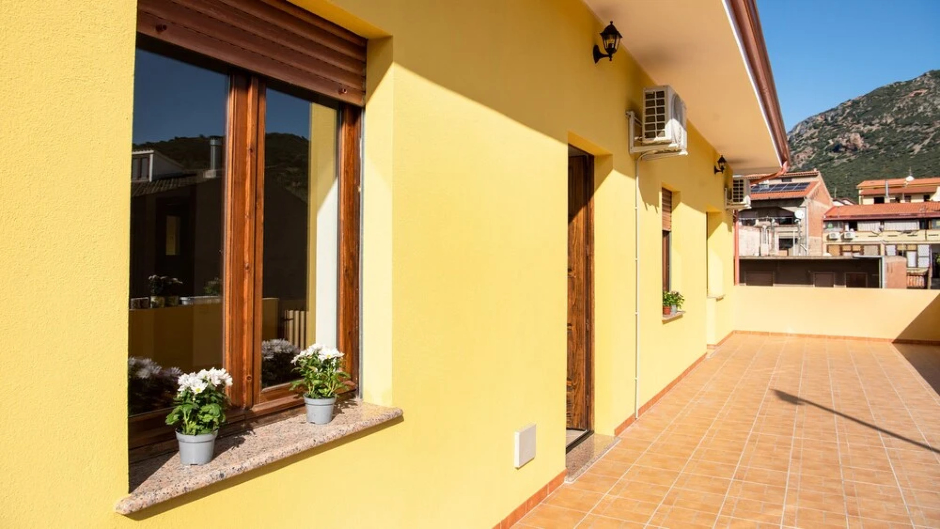 Welcomely - Vico Giordano Bruno 27