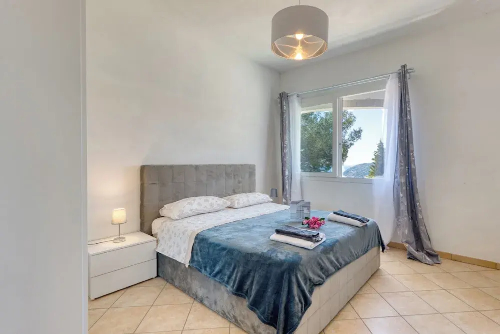 Miramare 2 LUX - Total Sea View