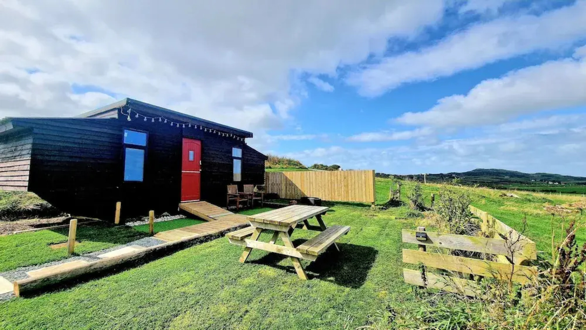 Sea View hut Sleeps 4/6
