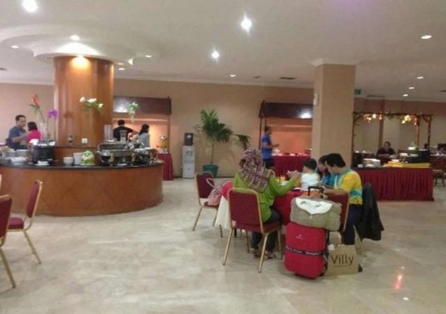 Harbourbay Amir Hotel