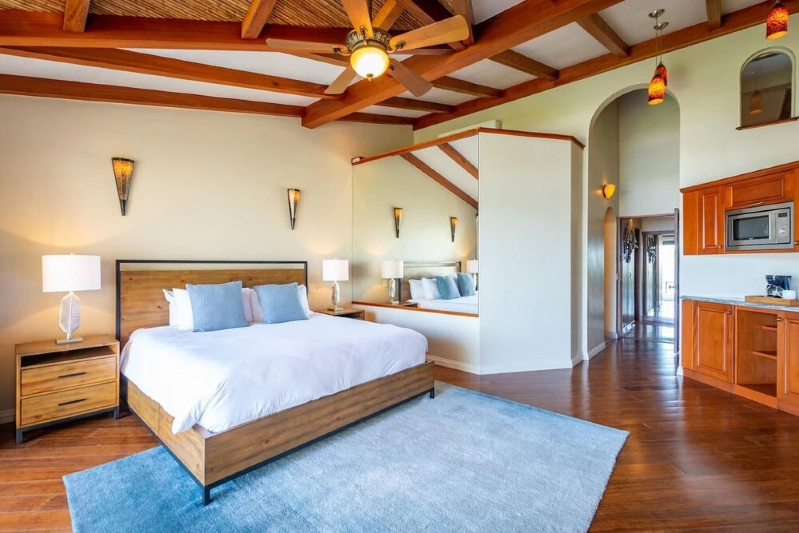 Spacious Open-Concept Condo with Stylish Design, Direct Beach Access & Resort-Style Amenities