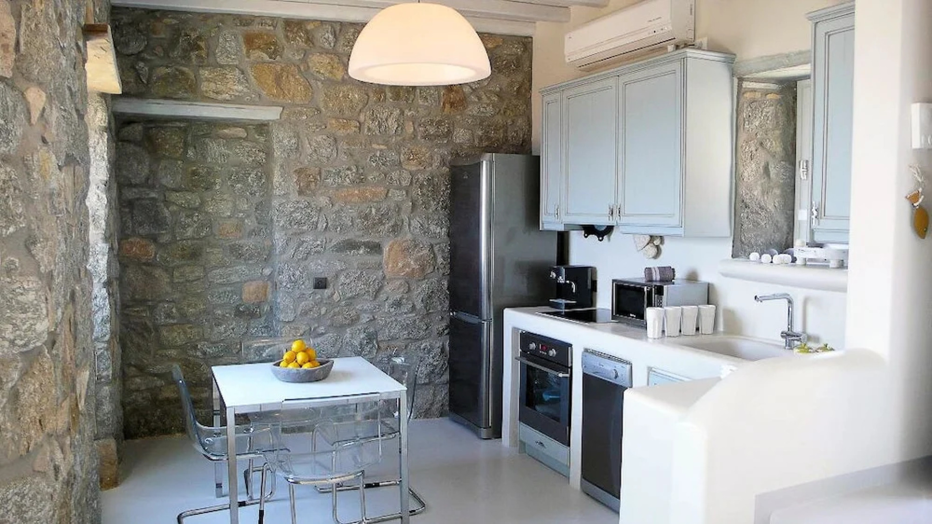 Seaview Villa Galanos at Kalafatis Beach