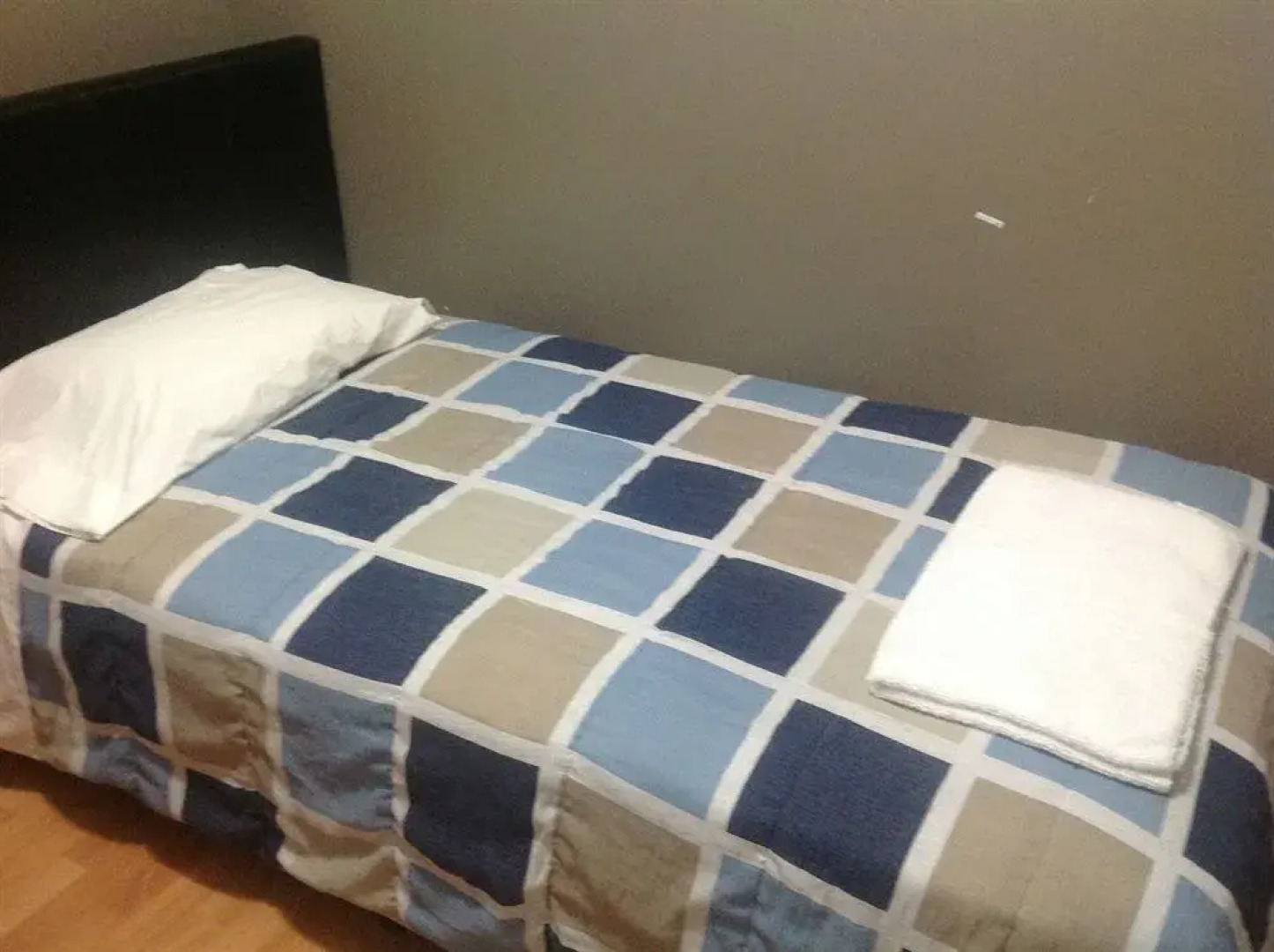 Oxford Furnished Apartments, Mississauga