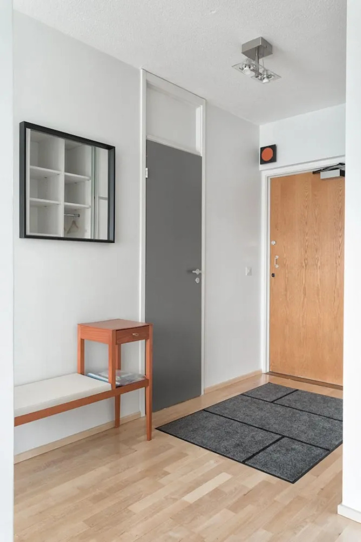 Seaside Downtown Apartment