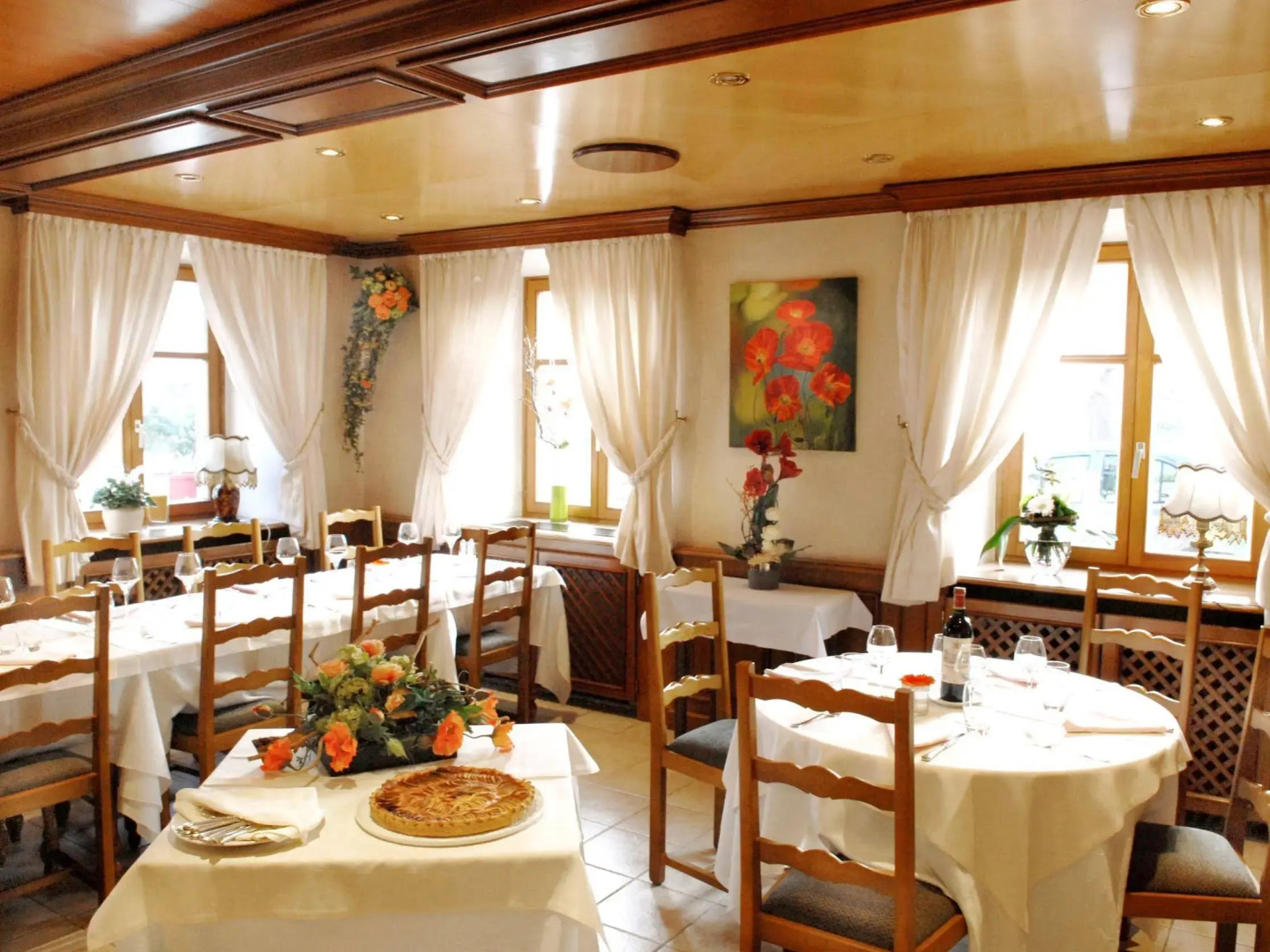 Logis Hôtel Au Lion Rouge