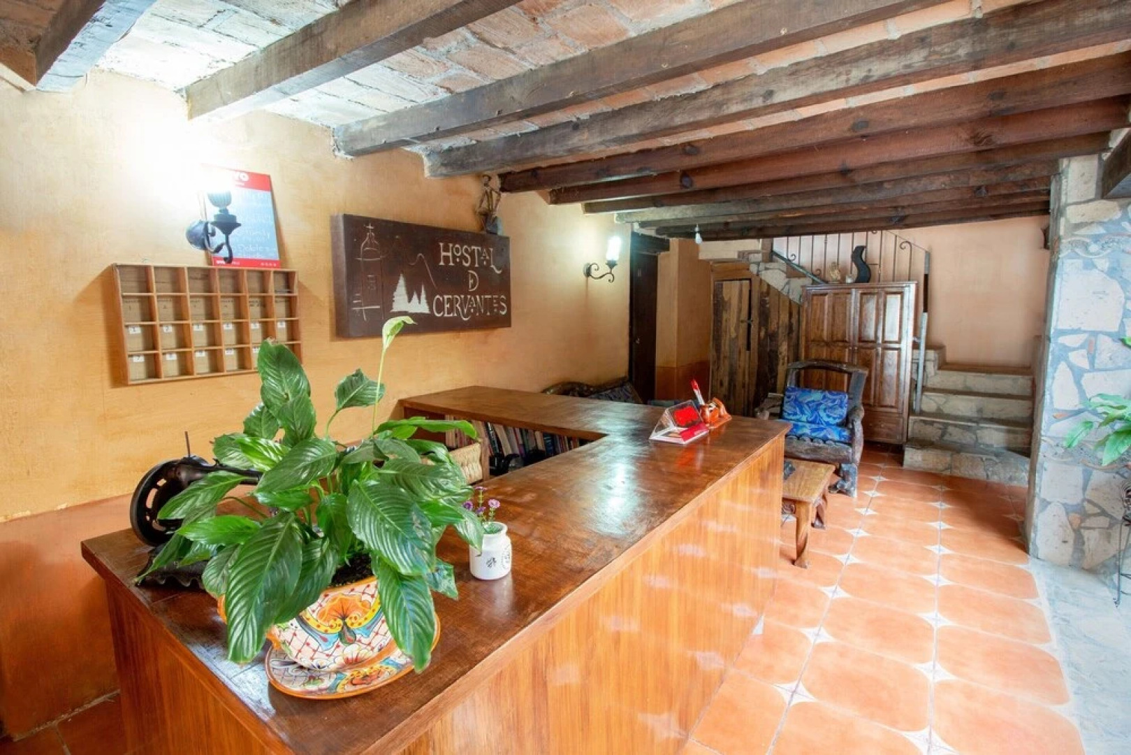 OYO Hotel D' Cervantes