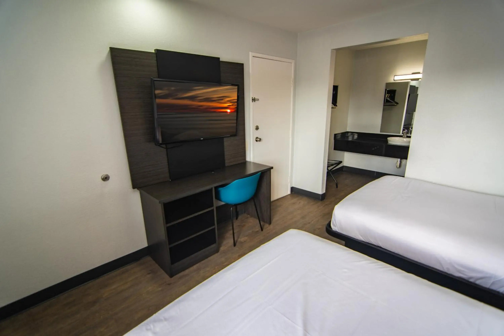 Motel 6 Lakeland, FL