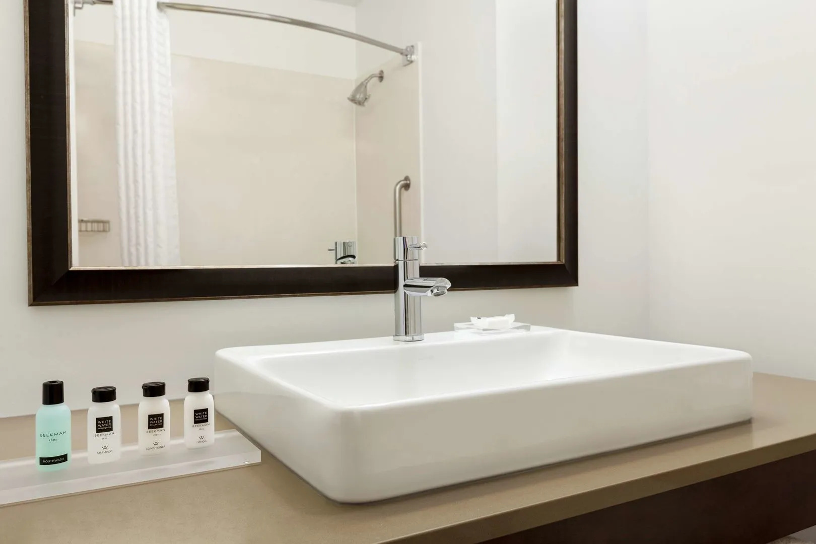 Country Inn & Suites by Radisson, San Jose International Airport, CA