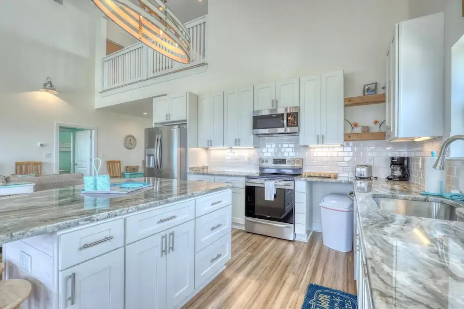 Salty Seahorse -2822 Bienville