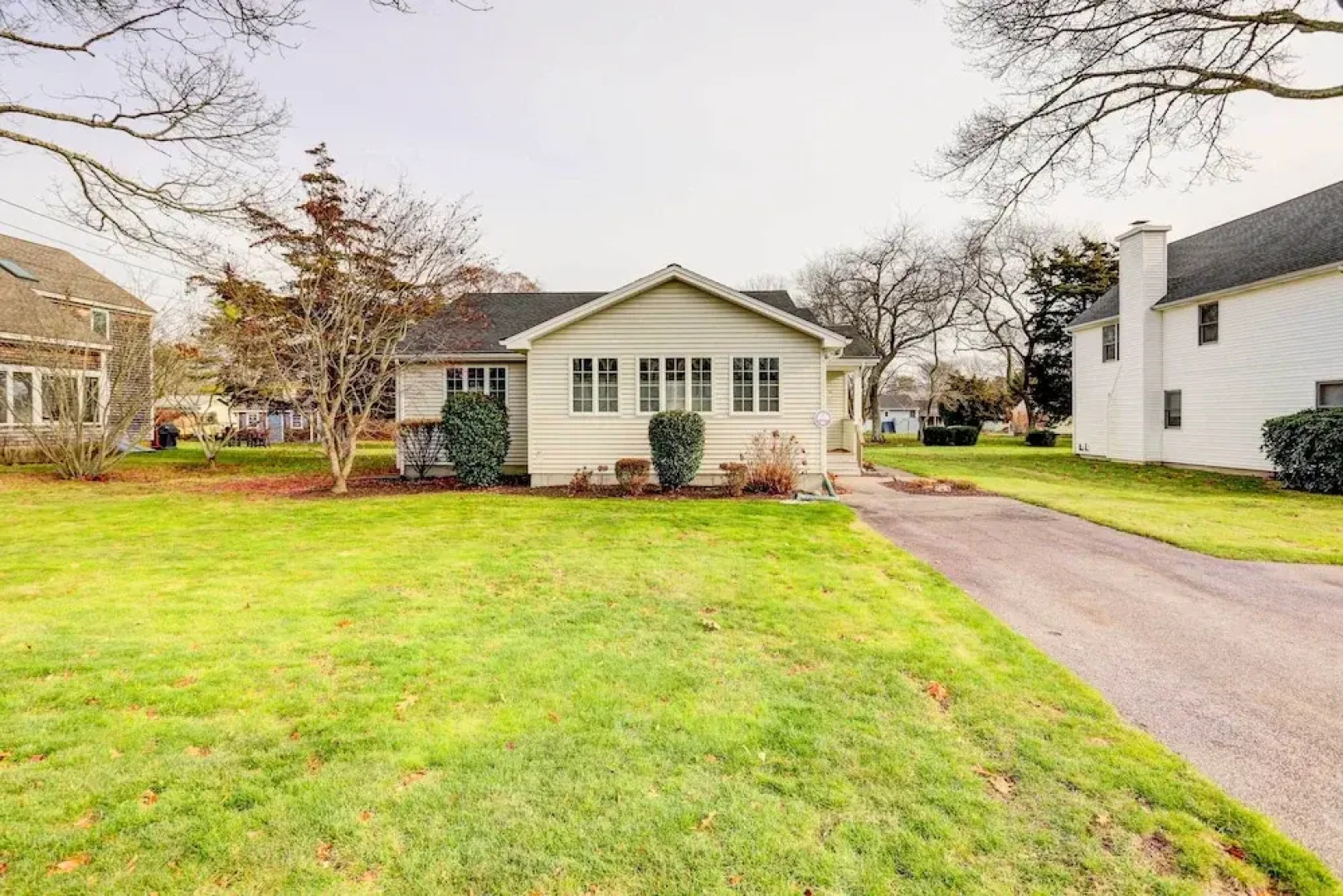 Westerly Retreat ~ 1/4 Mi to Private Beach!