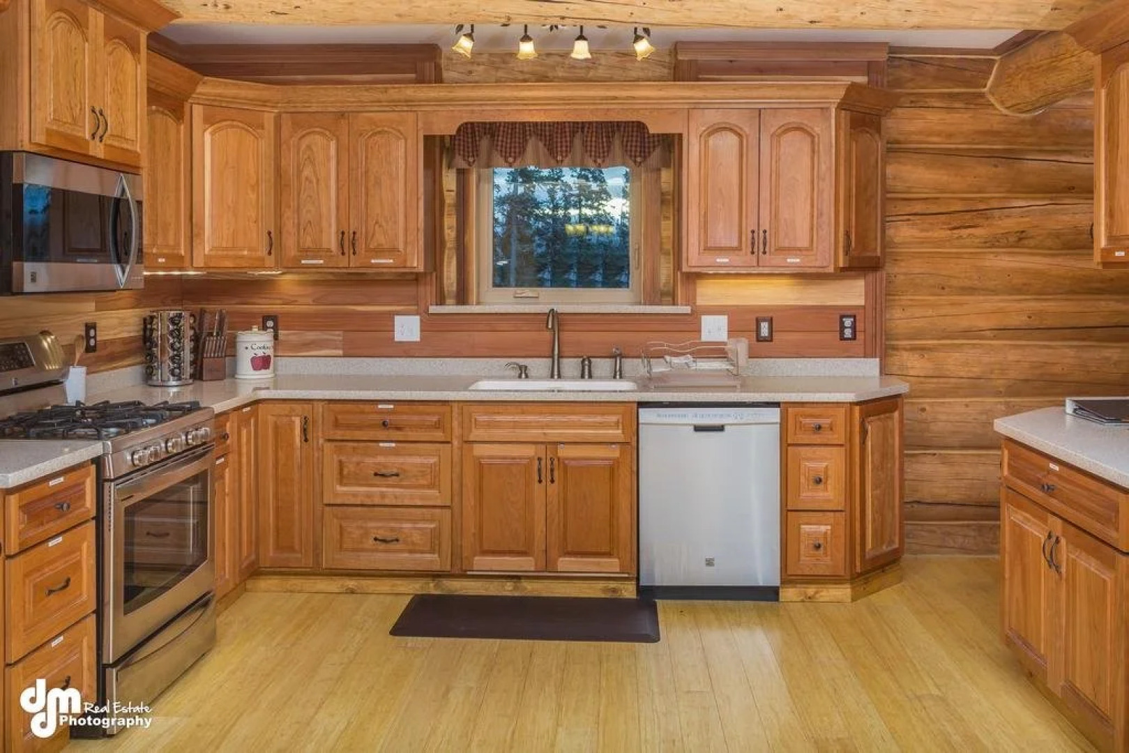 Alaska Knotty Pine B&B