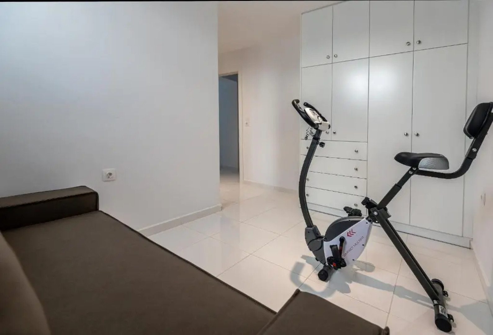 ASTERIA PEARL VILLA 2 with Rooftop Jacuzzi