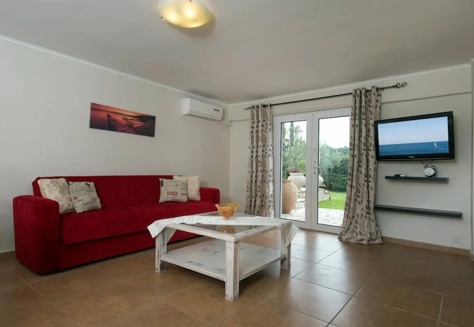 Georgia's Corfu Apartment