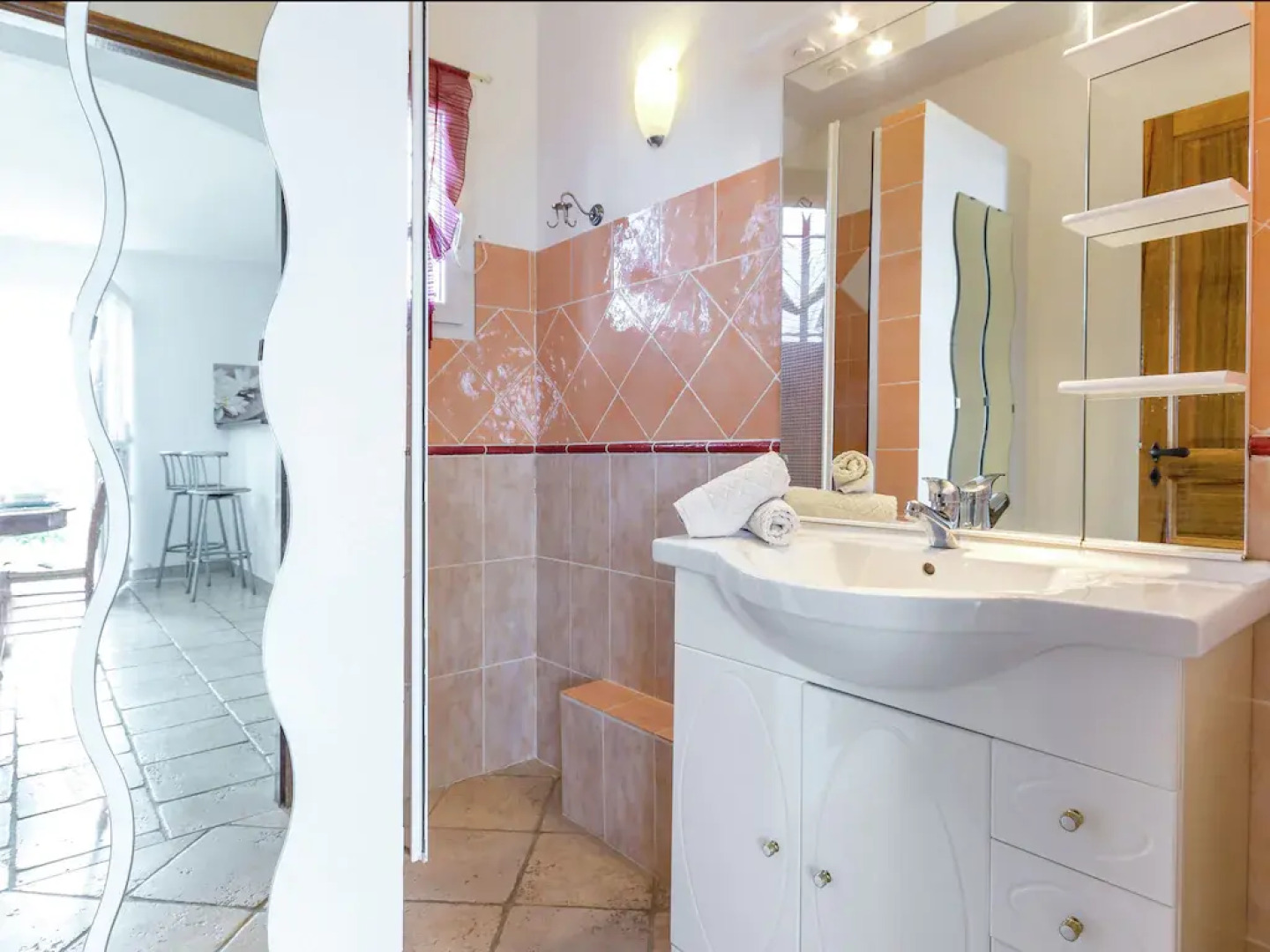 Detached home near the truffle capital of Aups, with shared pool