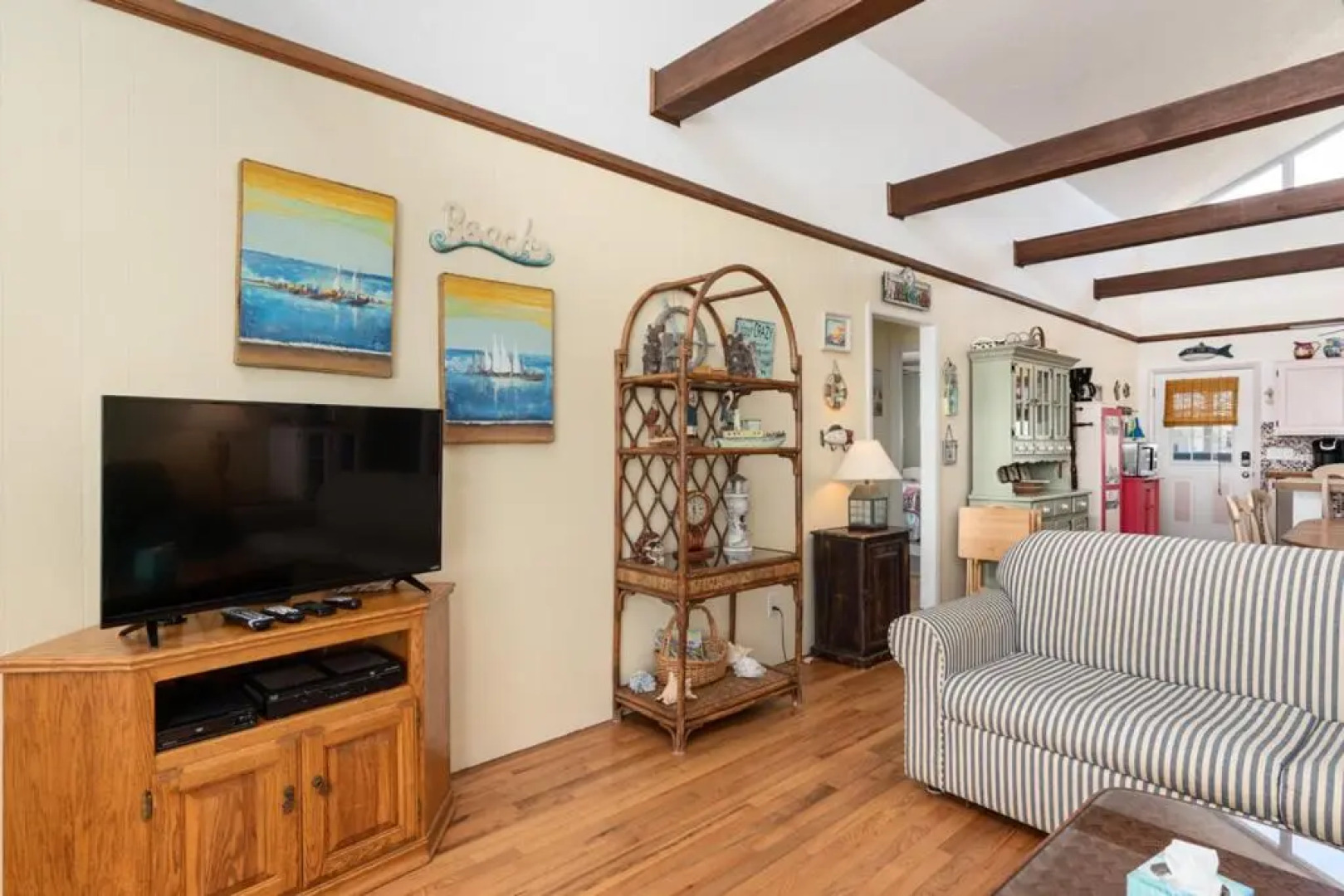 A Summer Fling by Oak Island Accommodations