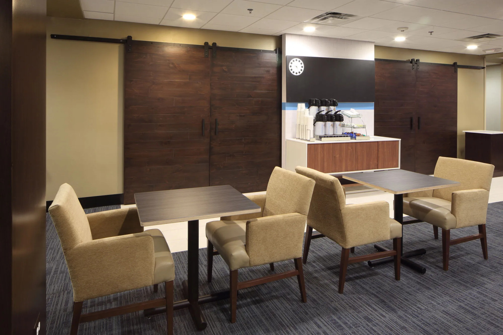 Holiday Inn Express Atlanta Airport West - Camp Creek Market by IHG