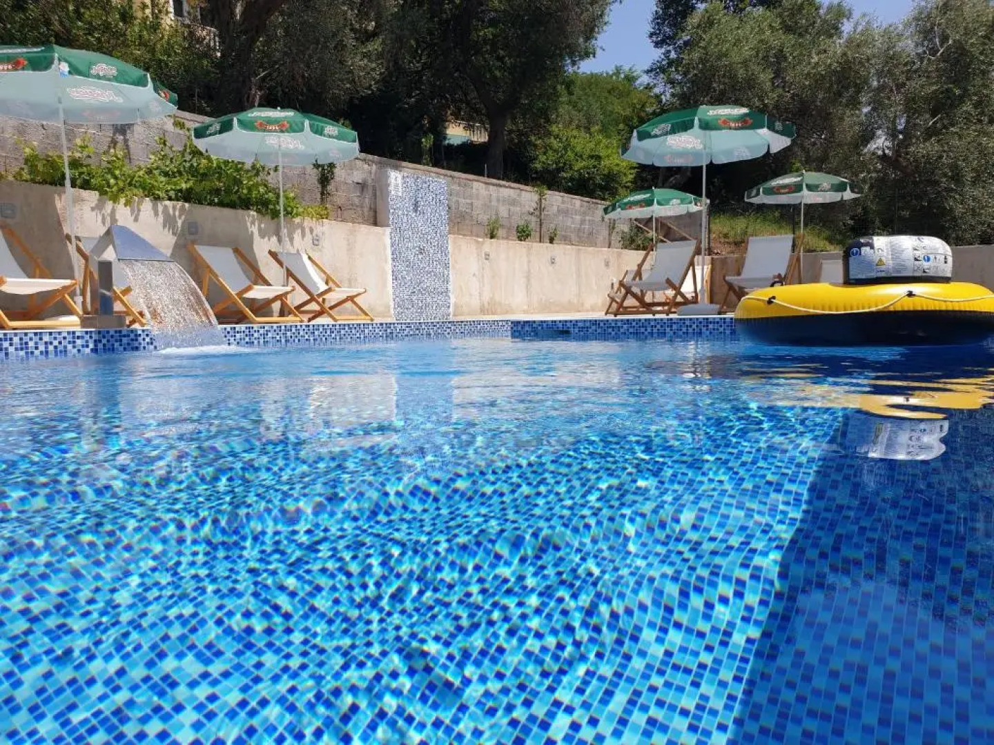 GREJM Lux Family Apartments