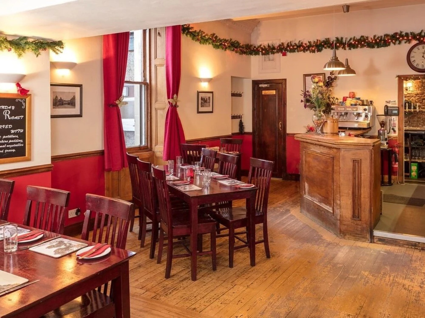 The Gordon Arms Hotel