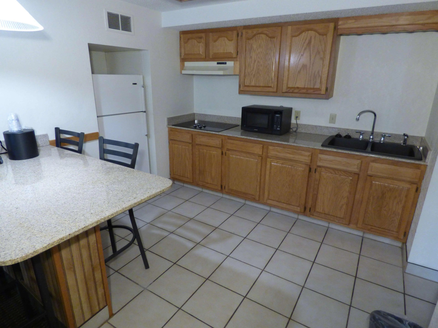 Best Western Plus Longbranch Hotel & Convention Center