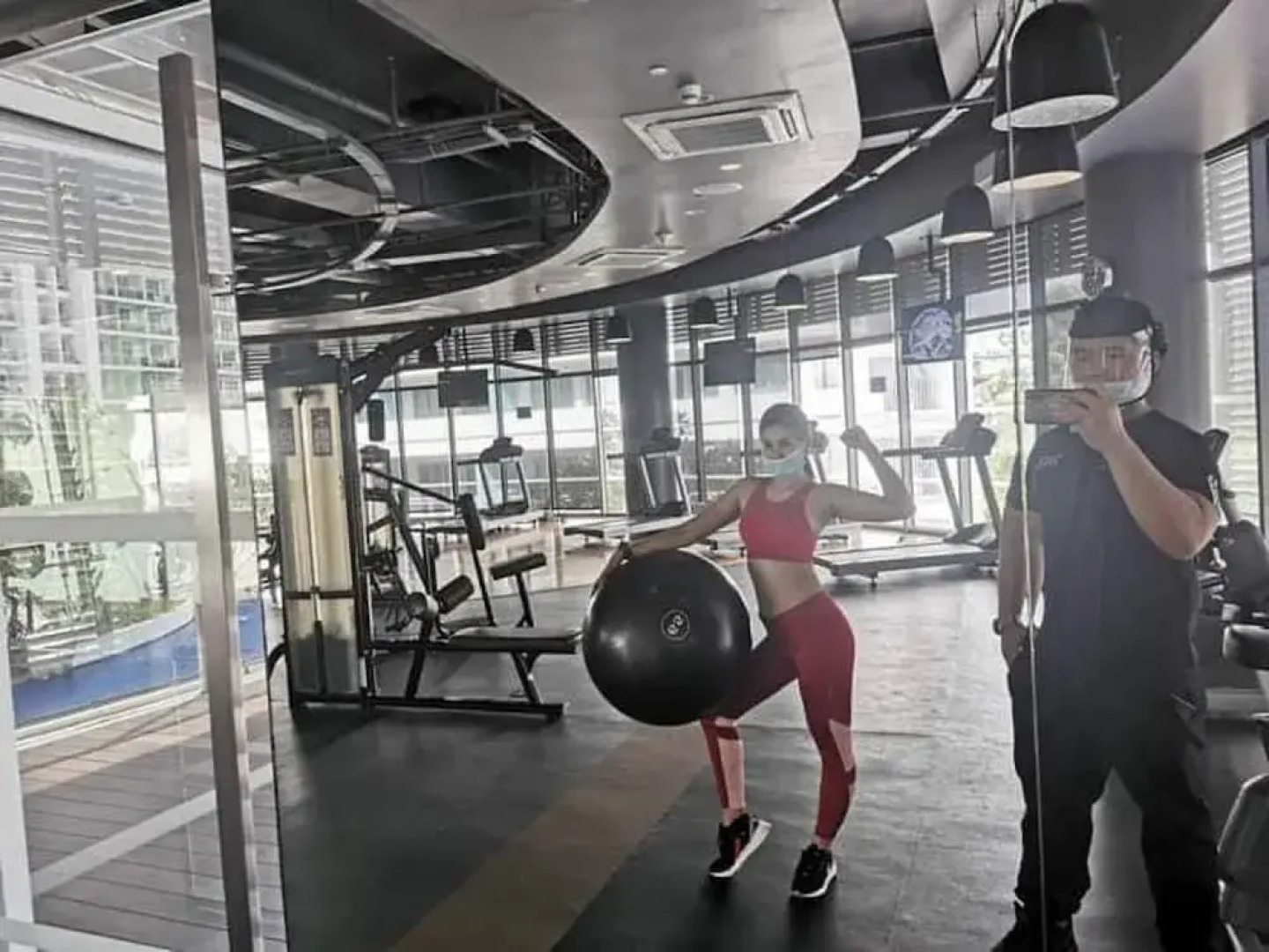 Stunning 1-bed Apartment in Paranaque