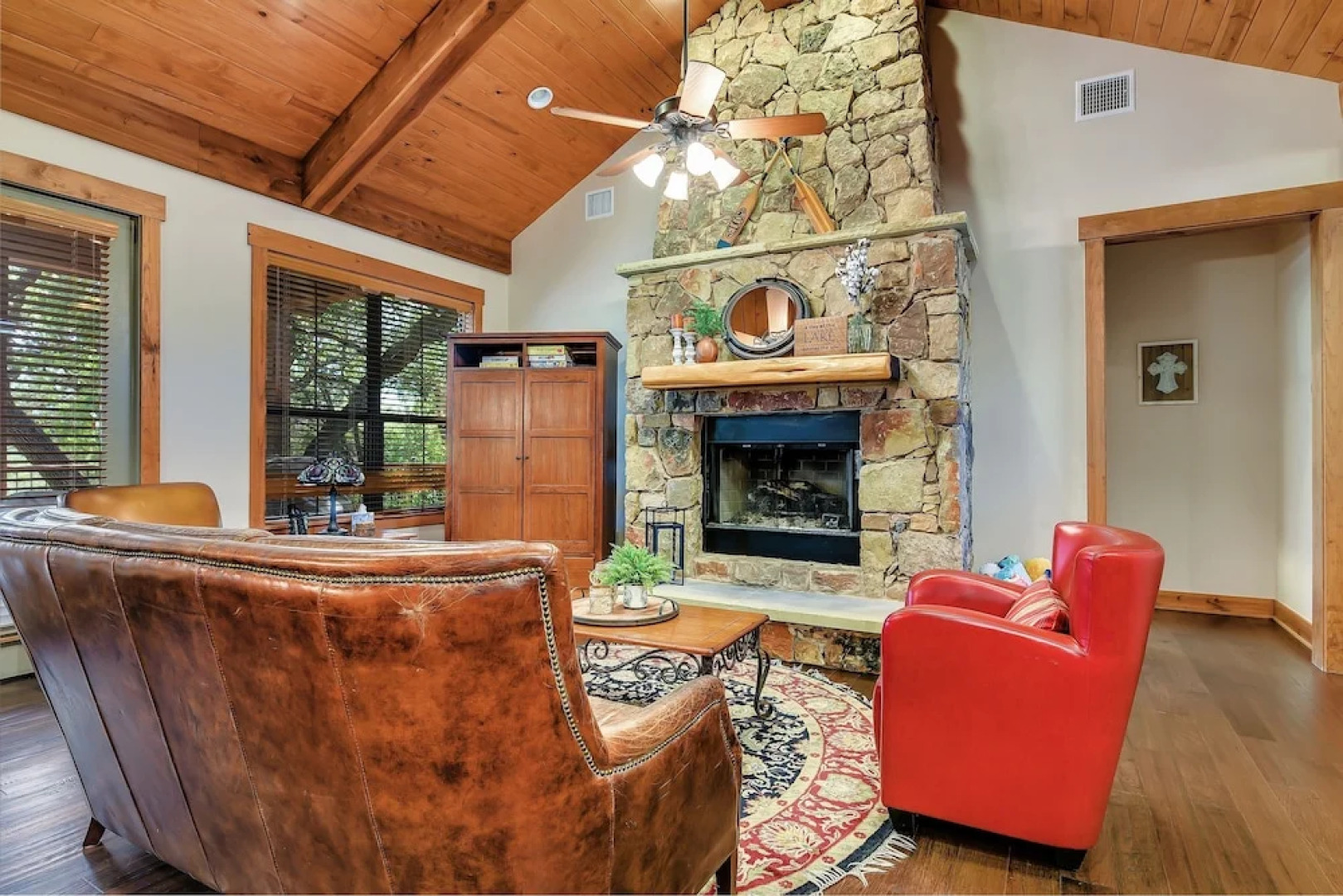 18616 Leander - 4 Br Home