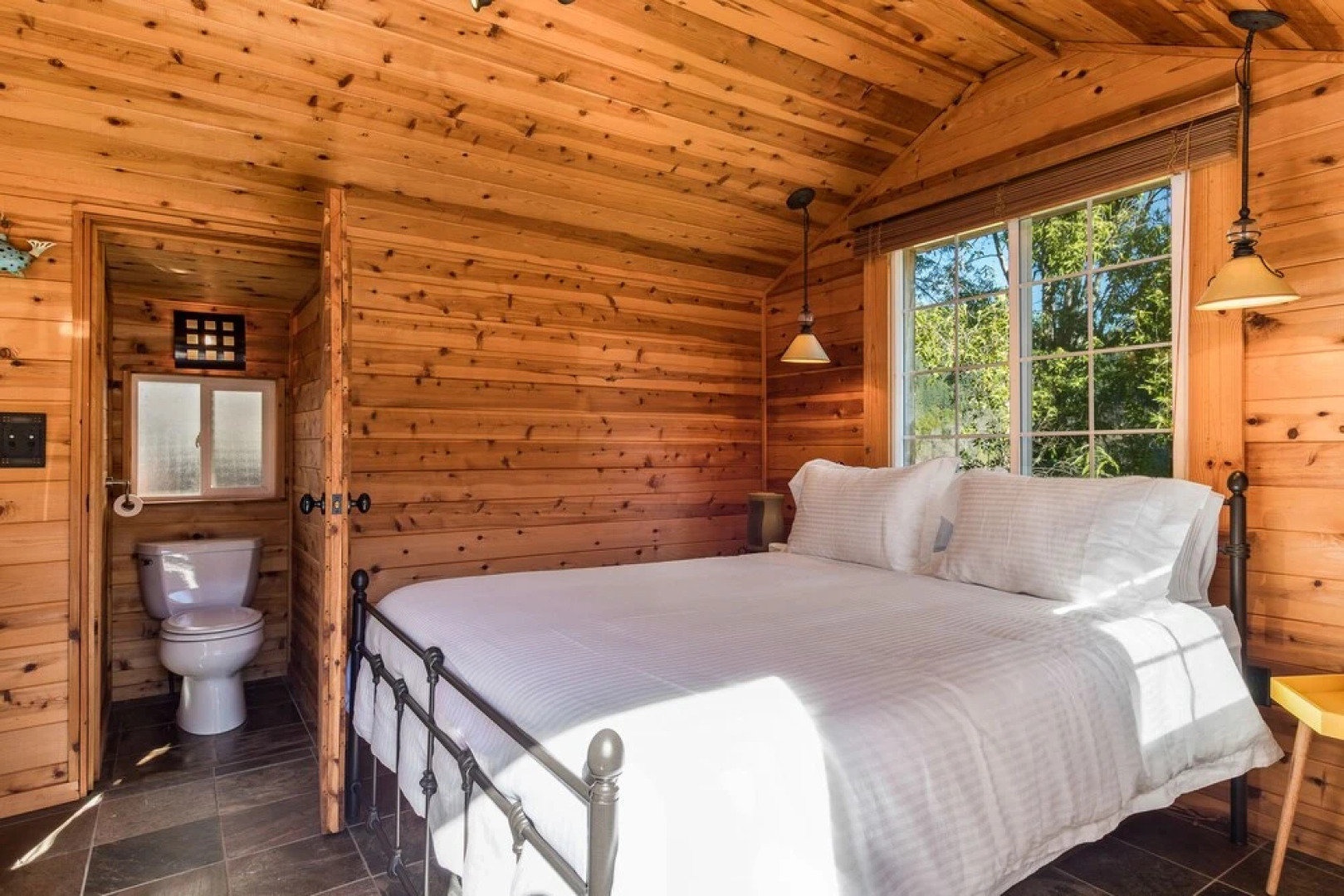 12422 Westside Road Home 4 Bedrooms 3.5 Bathrooms Home