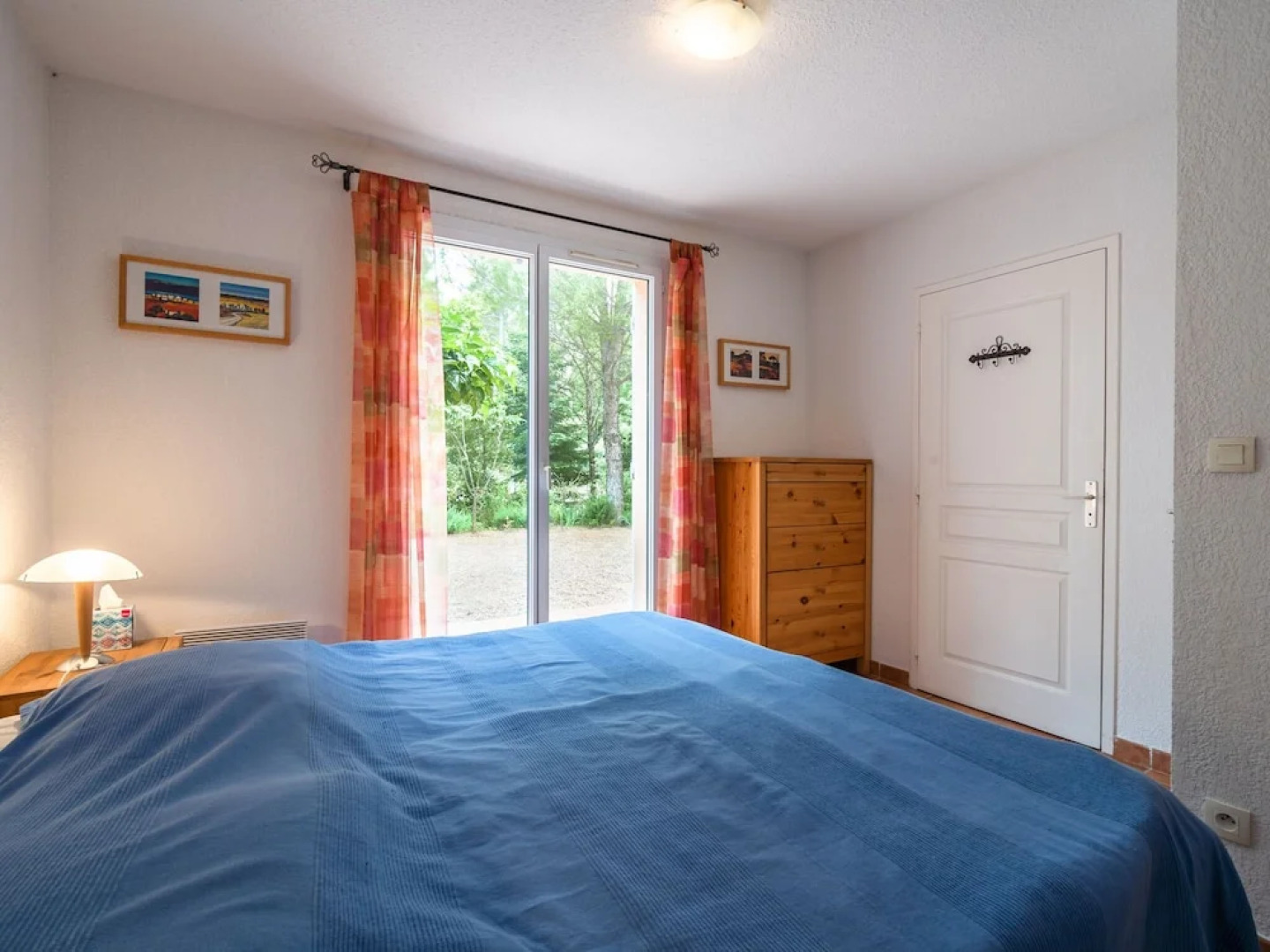 Pleasant Holiday Home in Nans-les-pins With Common Swimming Pool