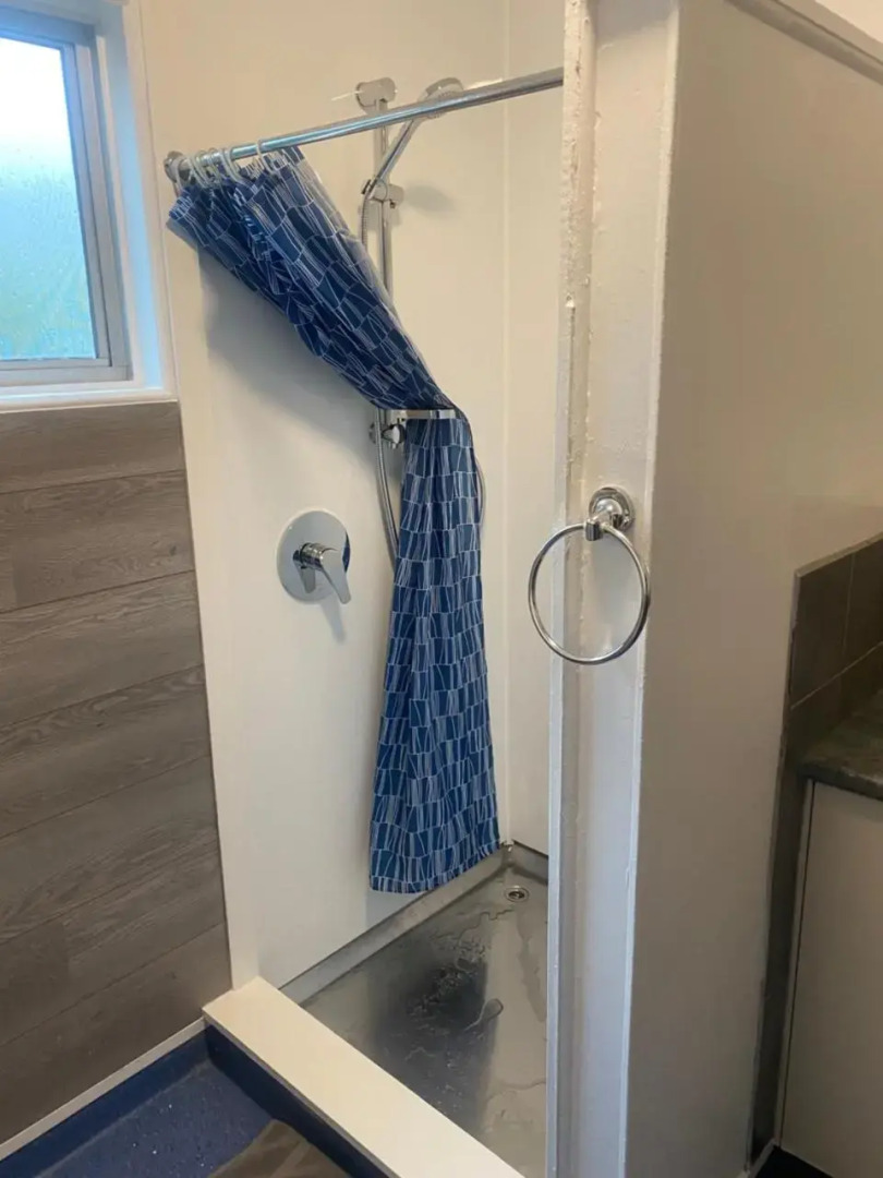 Alpine Lodge Backpackers