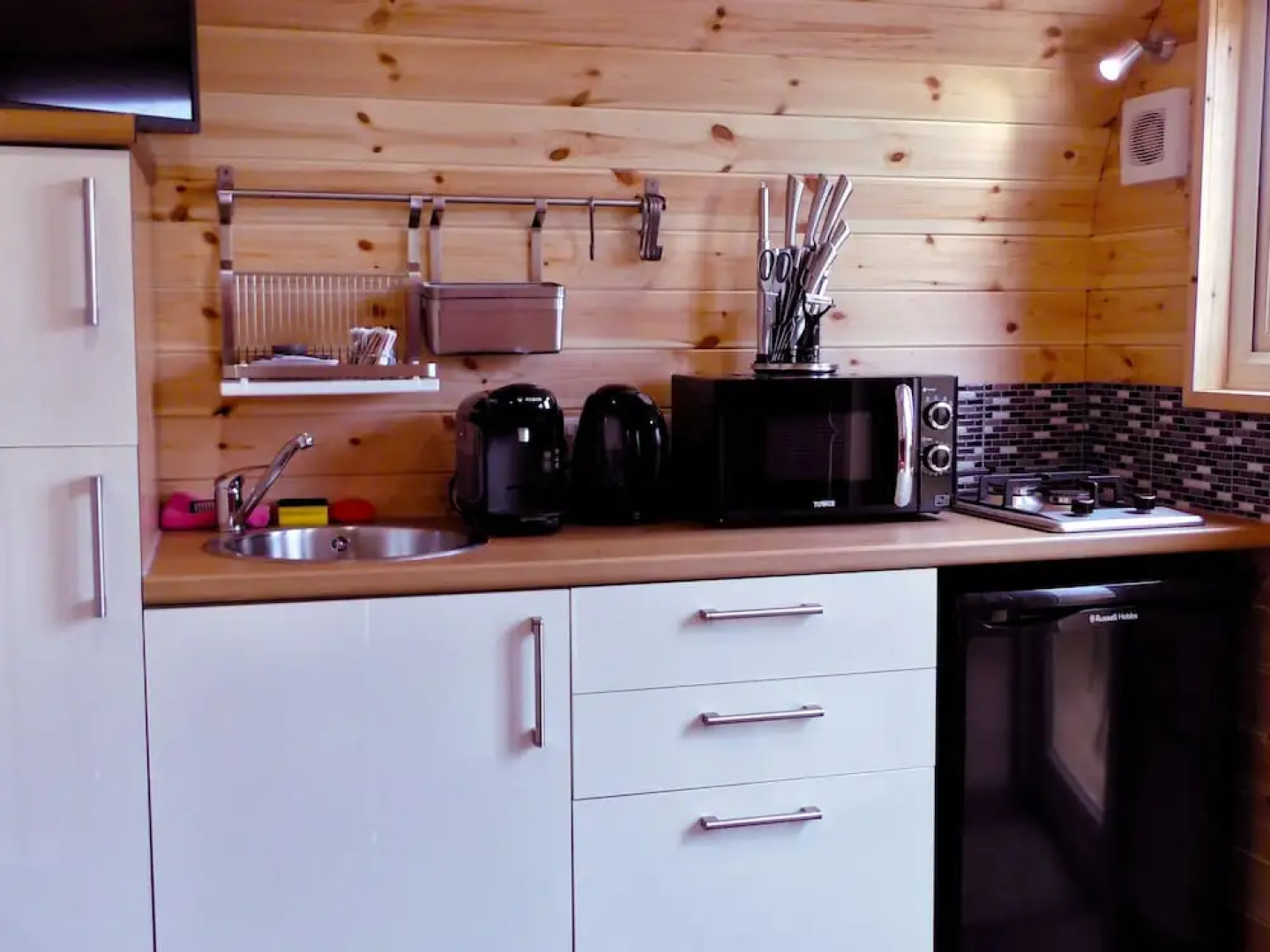 Tigh an Each B&B & Laggan Glamping