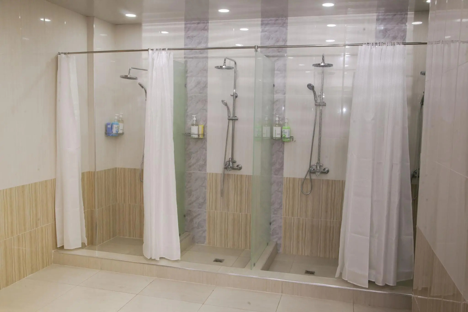 Отель Mira Stay