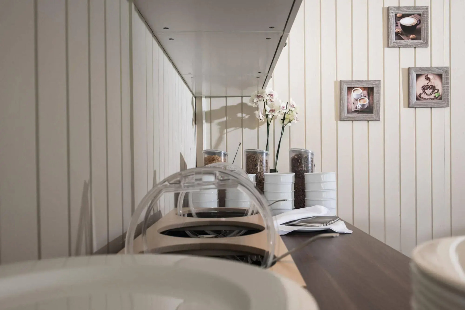 Jungfrau Hotel Annex Alpine Inn