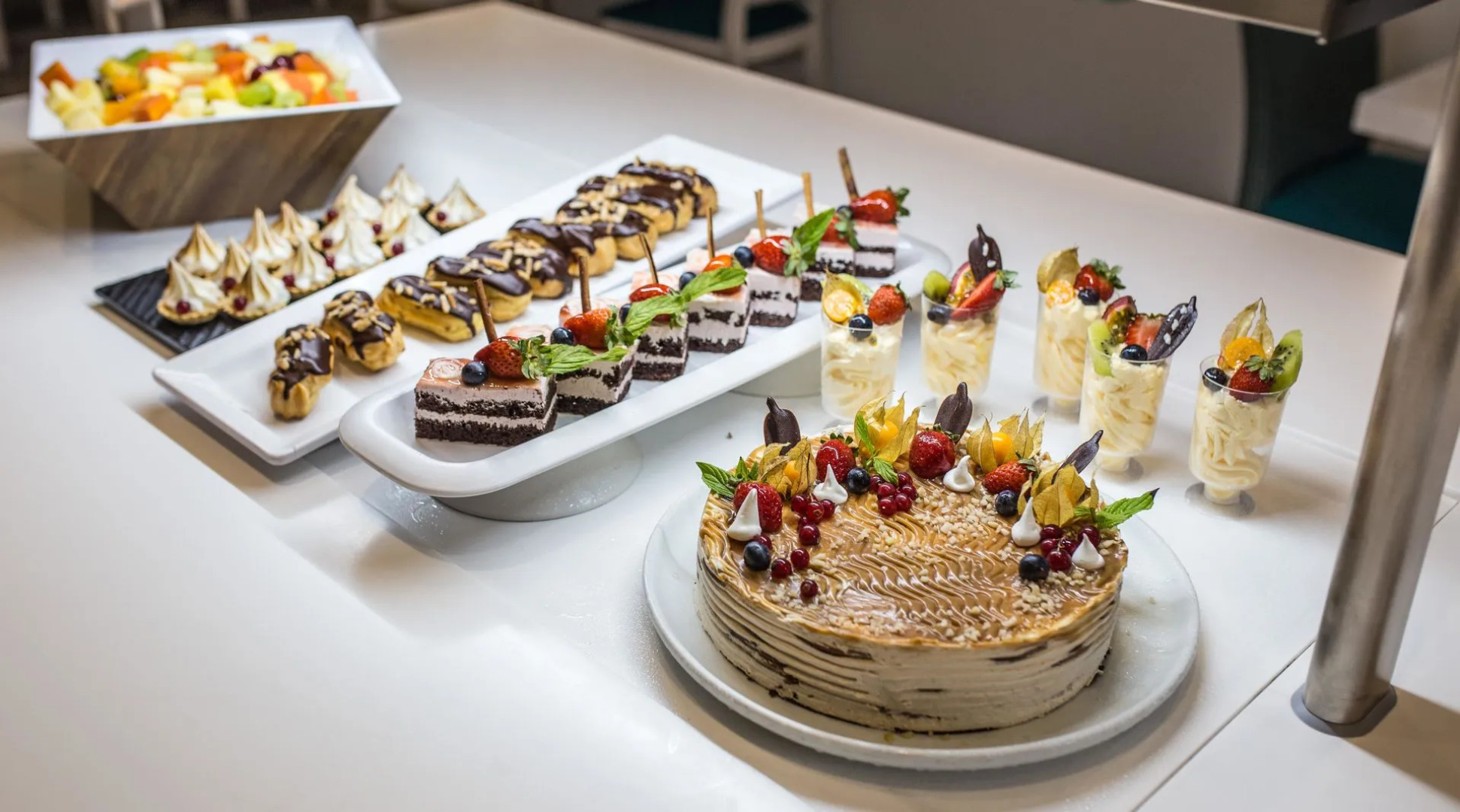 Отель The Views Oasis - Family Friendly