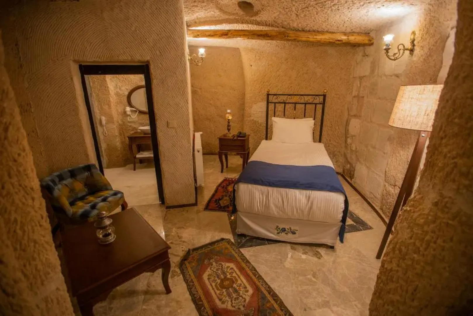 Lavender Cave Hotel
