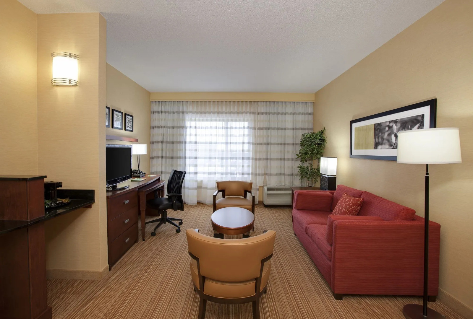 Courtyard by Marriott Chicago Schaumburg/Woodfield Mall