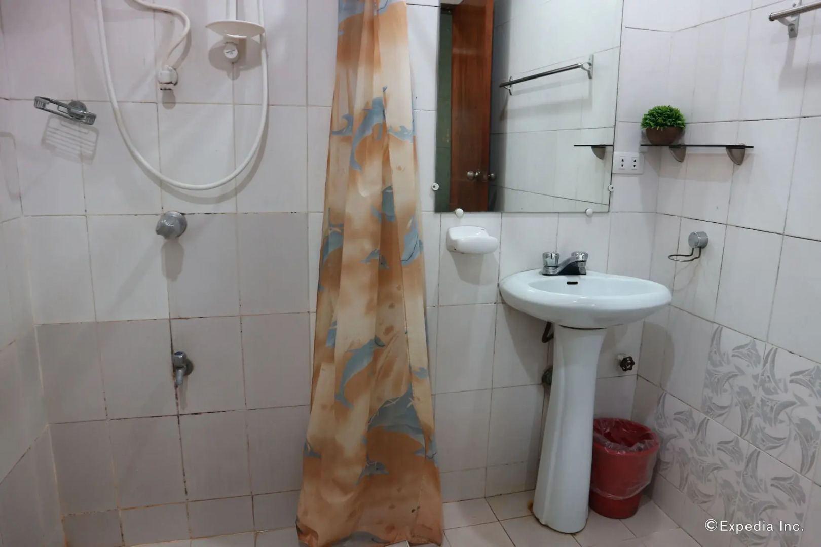 Obdulia's Business Inn