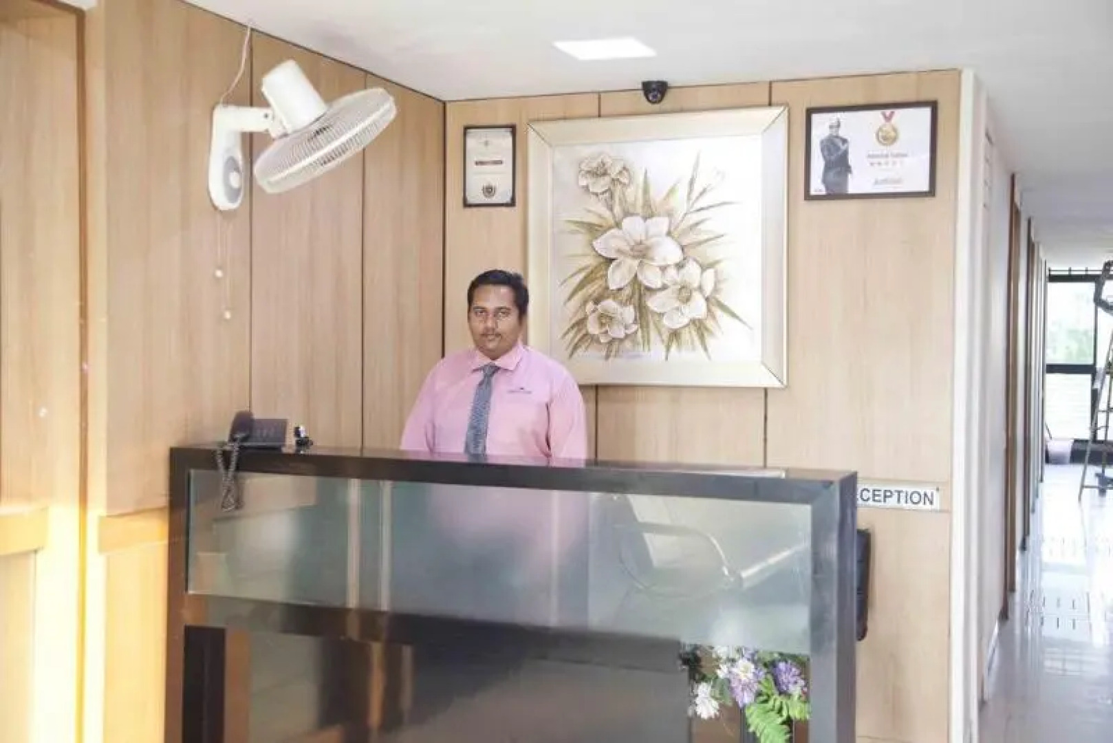 Treebo Admiral Suites New Usmanpura