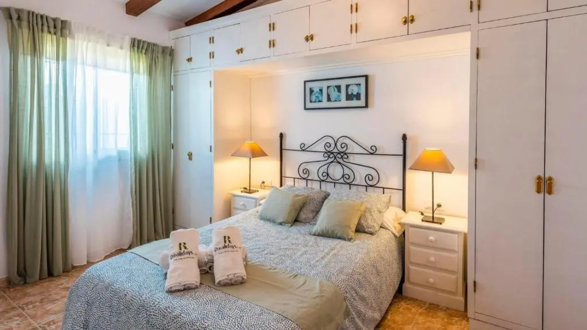 Benama Torrox by Ruralidays