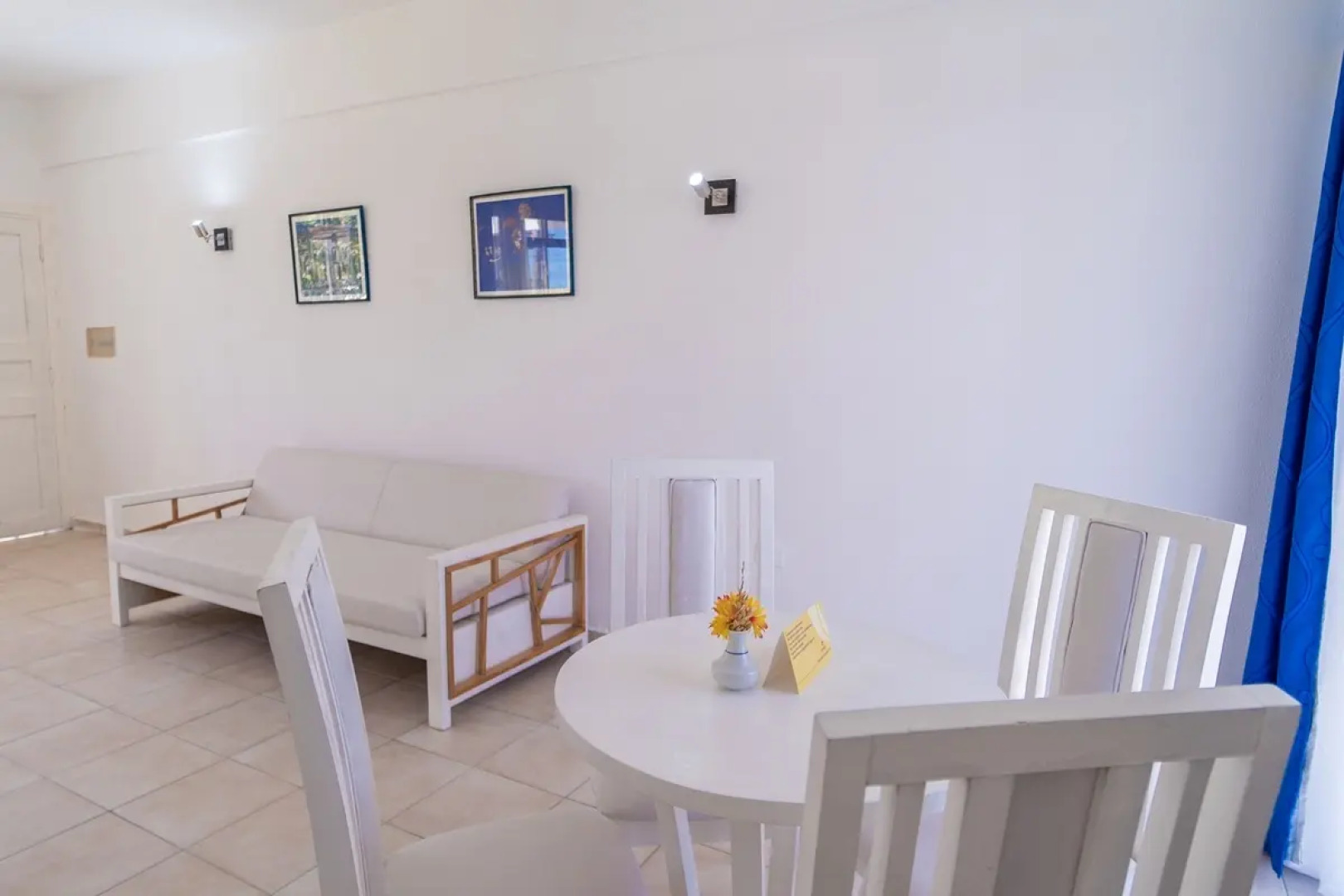 Resonance Blu Santa Maria