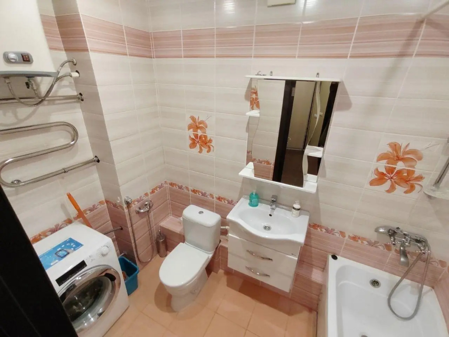 Fan House (Фан Хаус) на улице Ягодинская